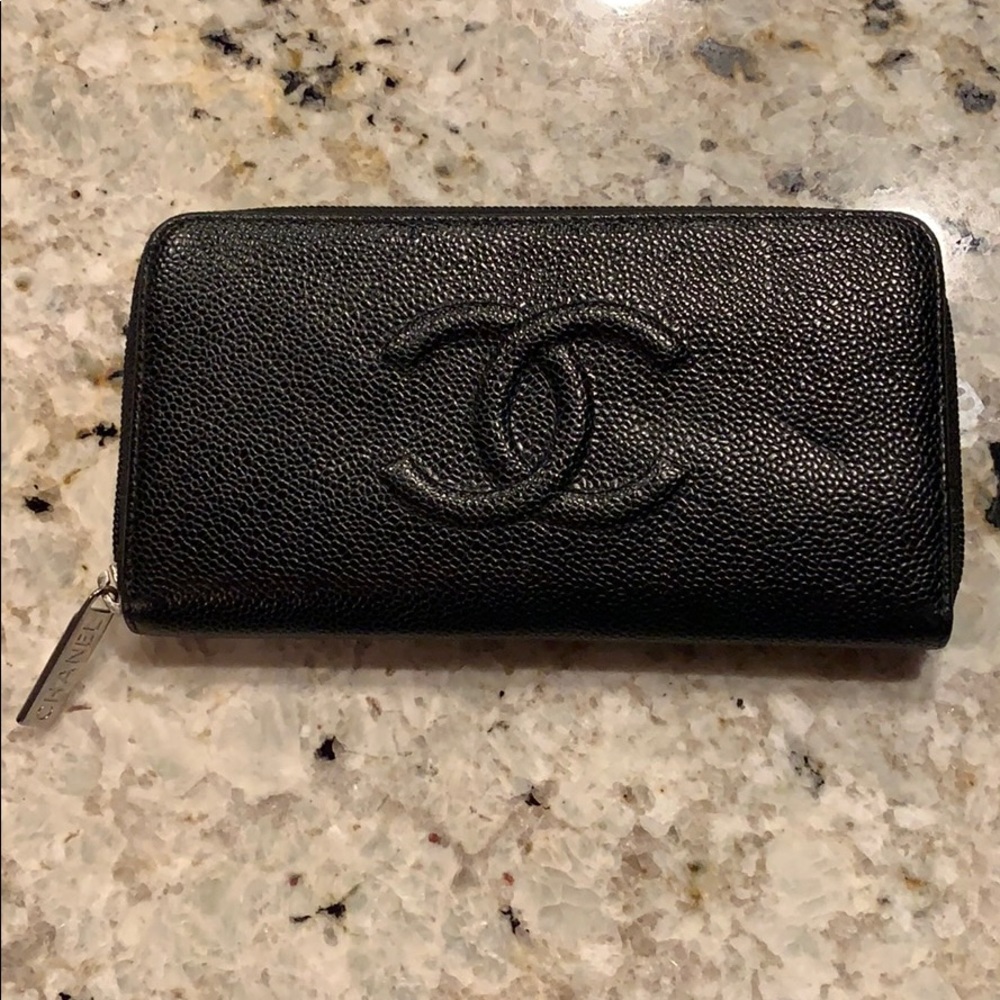 Chanel Black Classic CC Caviar Wallet
